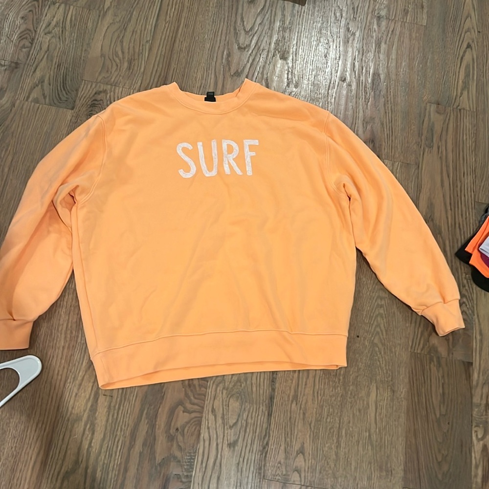 Orange graphic crewneck size M